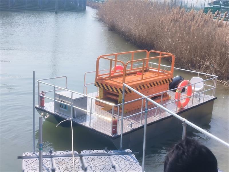 成都光伏檢修船